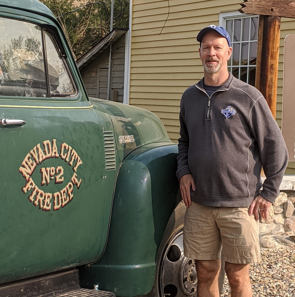 Meet your Posher, Tony